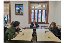 ayvalik alan baskanligi izmir buyuksehir belediyesi ahmet piristina kent arsivi ve muzesini apikam ziyaret etti