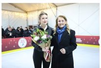 bakirkoyde acilan buz pistine buyuk ilgi