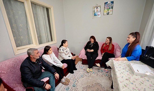 Başkan Mutlu yeni yıl öncesi komşularıyla buluştu 1 baskan mutlu yeni yil oncesi komsulariyla bulustu