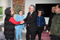 baskan topaloglu engelli bireylerin yeni yilini kutladi