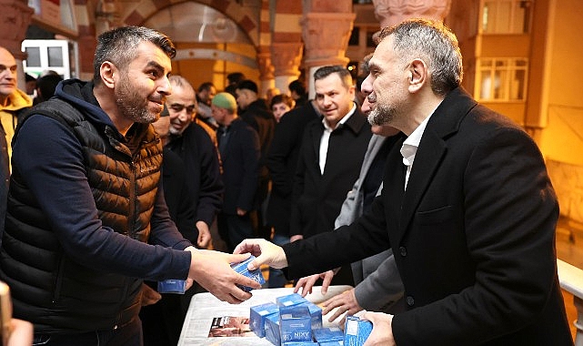 baskan vekili akindan kandil simidi ikrami