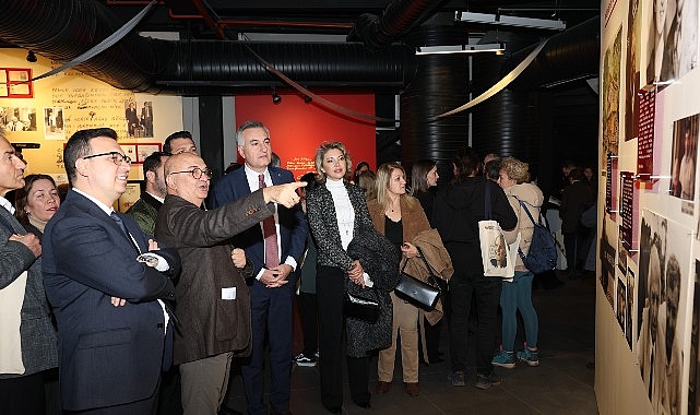 “Çocukluktan Sınıfa, Sınıf’tan Hayata Rıfat Ilgaz Sempozyumu” başladı 1 cocukluktan sinifa siniftan hayata rifat ilgaz sempozyumu basladi