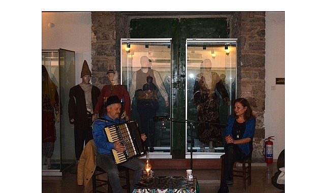 EÜ Etnografya Müzesinde “Büyüklere Masallar” anlatıldı 1 eu etnografya muzesinde buyuklere masallar anlatildi