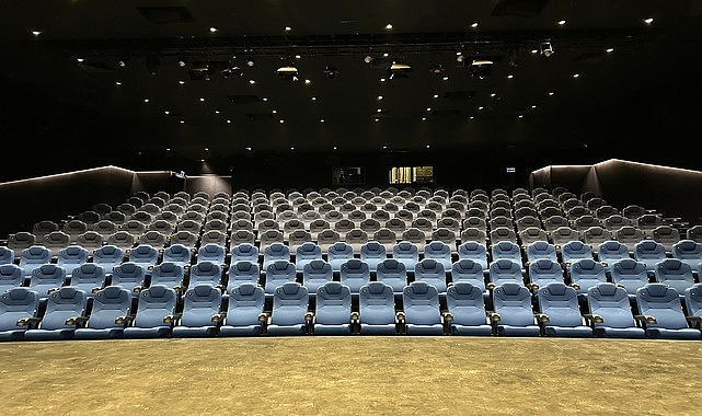 fisekhanede yeni sinema deneyimi world cinezone acildi