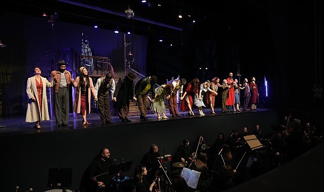 “Fosforlu Cevriye” Büyükçekmece’de Unutulmaz Bir Akşam Yaşattı 1 fosforlu cevriye buyukcekmecede unutulmaz bir aksam yasatti