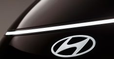 hyundai en buyuk elektrikli modelini bruksel otomobil fuarinda tanitiyor