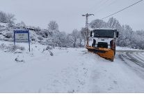 inegol belediyesi karla mucadelede 24 saat sahada