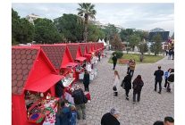 karsiyaka yeni yil festivali coskuyla devam ediyor