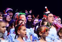 luleburgaz belediyesi korolarindan yeni yil konseri