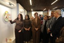 osmangazide cengiz aytmatov gunleri sanat ve edebiyatla taclandi