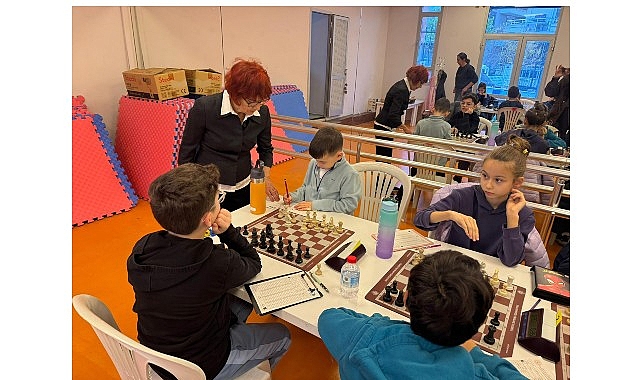 Seferihisar Yeni Yıl Satranç Turnuvası sona erdi 1 seferihisar yeni yil satranc turnuvasi sona erdi